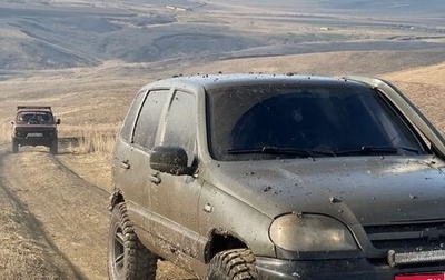 Chevrolet Niva I рестайлинг, 2004 год, 500 000 рублей, 1 фотография