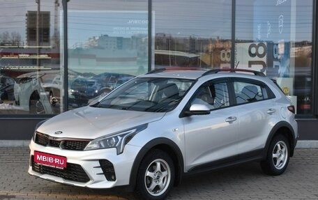 KIA Rio IV, 2021 год, 1 800 000 рублей, 1 фотография