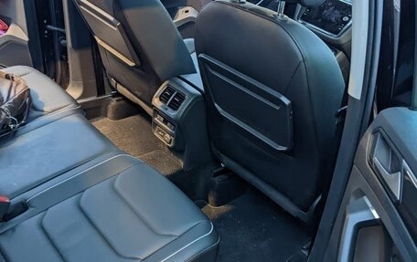 Volkswagen Tiguan II, 2020 год, 3 290 000 рублей, 5 фотография