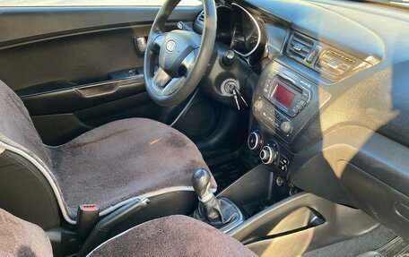KIA Rio III рестайлинг, 2012 год, 666 000 рублей, 2 фотография