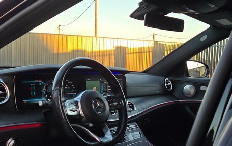 Mercedes-Benz E-Класс, 2019 год, 2 990 000 рублей, 16 фотография