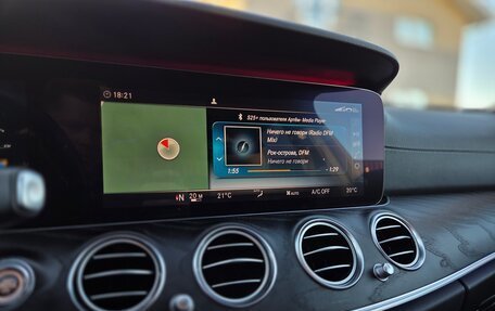 Mercedes-Benz E-Класс, 2019 год, 2 990 000 рублей, 30 фотография