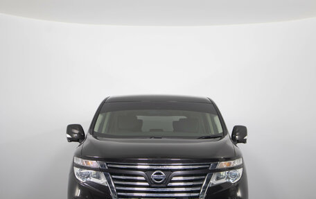 Nissan Elgrand III, 2018 год, 2 899 000 рублей, 2 фотография