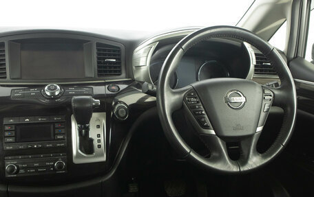 Nissan Elgrand III, 2018 год, 2 899 000 рублей, 14 фотография