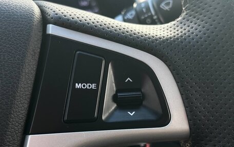 Hyundai Solaris II рестайлинг, 2015 год, 995 000 рублей, 17 фотография