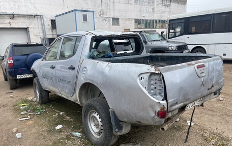 Mitsubishi L200 IV рестайлинг, 2013 год, 450 000 рублей, 3 фотография