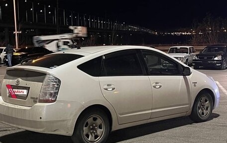Toyota Prius, 2008 год, 650 000 рублей, 4 фотография