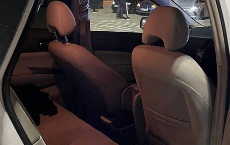 Toyota Prius, 2008 год, 650 000 рублей, 7 фотография