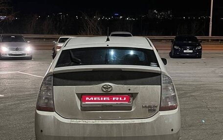 Toyota Prius, 2008 год, 650 000 рублей, 5 фотография