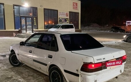 Toyota Corona VIII (T170), 1988 год, 100 000 рублей, 3 фотография