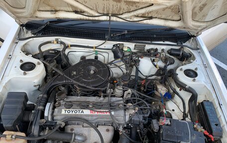 Toyota Corona VIII (T170), 1988 год, 100 000 рублей, 13 фотография