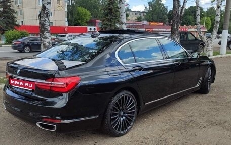 BMW 7 серия, 2015 год, 3 800 000 рублей, 2 фотография