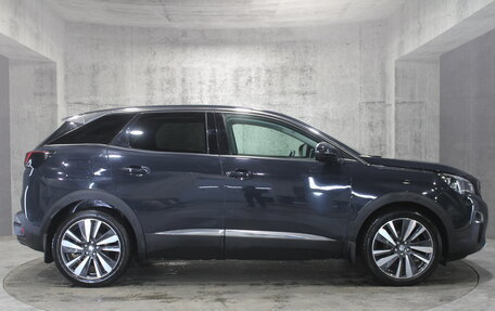 Peugeot 3008 II, 2019 год, 1 850 000 рублей, 4 фотография