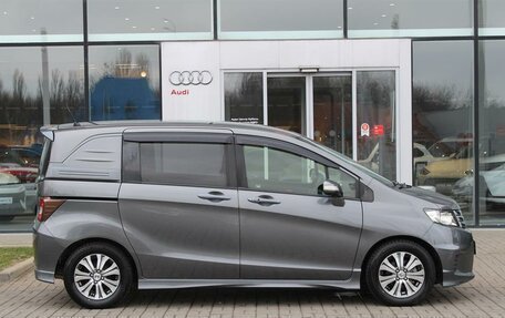 Honda Freed I, 2012 год, 1 370 000 рублей, 4 фотография