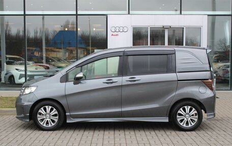 Honda Freed I, 2012 год, 1 370 000 рублей, 8 фотография