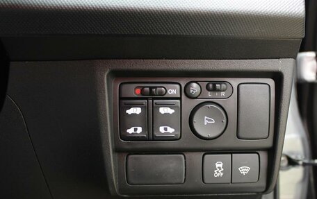Honda Freed I, 2012 год, 1 370 000 рублей, 19 фотография