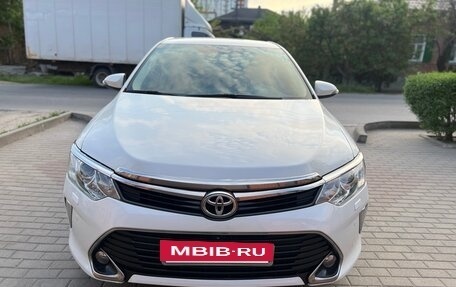Toyota Camry, 2016 год, 2 199 000 рублей, 3 фотография