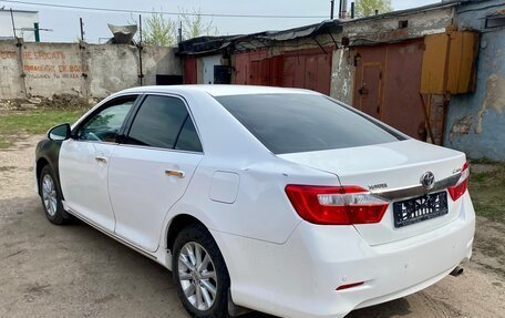 Toyota Camry, 2012 год, 850 000 рублей, 4 фотография