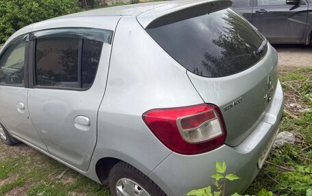 Renault Sandero II рестайлинг, 2014 год, 550 000 рублей, 4 фотография