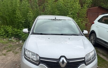 Renault Sandero II рестайлинг, 2014 год, 550 000 рублей, 2 фотография