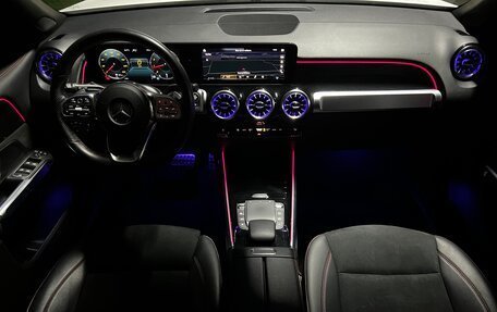 Mercedes-Benz GLB AMG, 2022 год, 4 050 000 рублей, 26 фотография