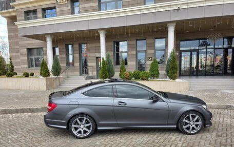 Mercedes-Benz C-Класс, 2011 год, 1 300 000 рублей, 7 фотография