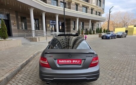 Mercedes-Benz C-Класс, 2011 год, 1 300 000 рублей, 10 фотография