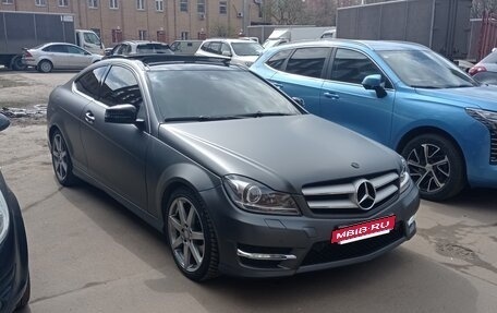 Mercedes-Benz C-Класс, 2011 год, 1 300 000 рублей, 24 фотография