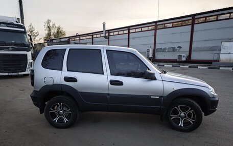 Chevrolet Niva I рестайлинг, 2012 год, 485 000 рублей, 5 фотография