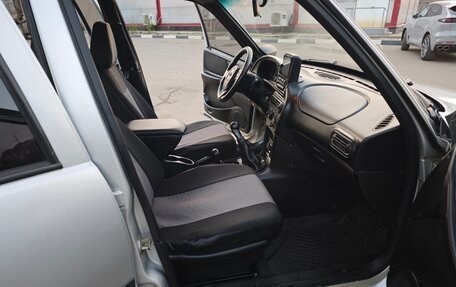 Chevrolet Niva I рестайлинг, 2012 год, 485 000 рублей, 15 фотография