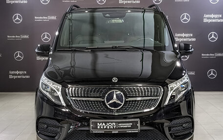 Mercedes-Benz V-Класс, 2022 год, 10 400 000 рублей, 2 фотография