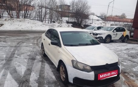 Volkswagen Polo VI (EU Market), 2011 год, 315 000 рублей, 2 фотография