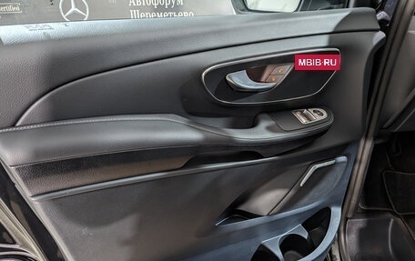 Mercedes-Benz V-Класс, 2022 год, 10 400 000 рублей, 19 фотография