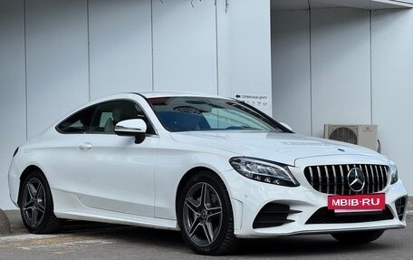 Mercedes-Benz C-Класс, 2018 год, 3 400 000 рублей, 5 фотография