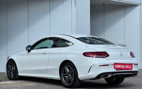 Mercedes-Benz C-Класс, 2018 год, 3 400 000 рублей, 6 фотография