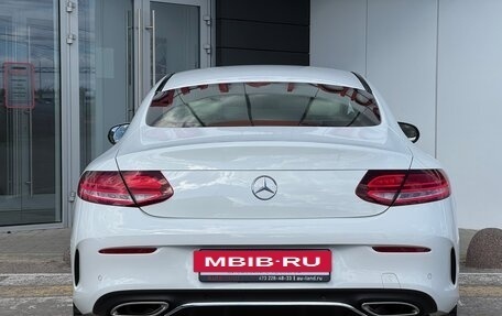 Mercedes-Benz C-Класс, 2018 год, 3 400 000 рублей, 7 фотография