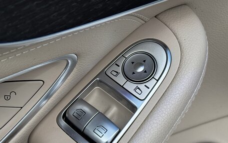 Mercedes-Benz C-Класс, 2018 год, 3 400 000 рублей, 23 фотография