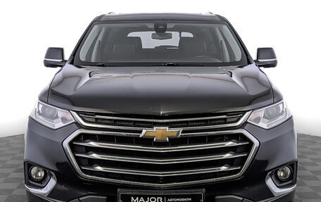 Chevrolet Traverse II, 2018 год, 2 600 000 рублей, 2 фотография
