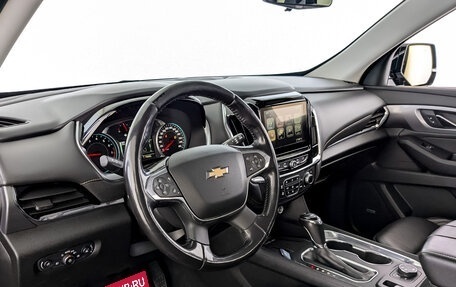 Chevrolet Traverse II, 2018 год, 2 600 000 рублей, 16 фотография