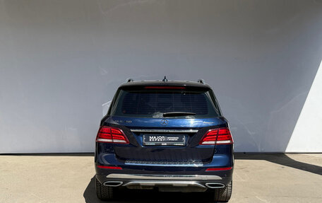 Mercedes-Benz GLE, 2016 год, 4 300 000 рублей, 23 фотография