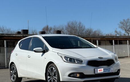 KIA cee'd III, 2015 год, 1 250 000 рублей, 2 фотография