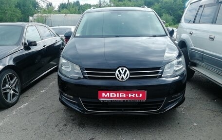 Volkswagen Sharan II, 2012 год, 1 200 000 рублей, 1 фотография