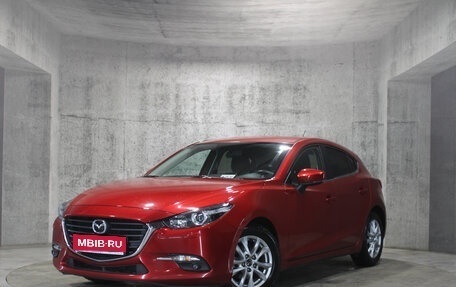 Mazda 3, 2018 год, 1 735 000 рублей, 1 фотография