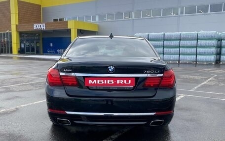 BMW 7 серия, 2014 год, 3 200 000 рублей, 3 фотография