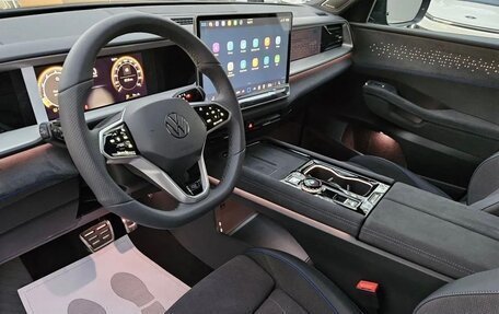 Volkswagen Teramont, 2025 год, 6 290 000 рублей, 8 фотография