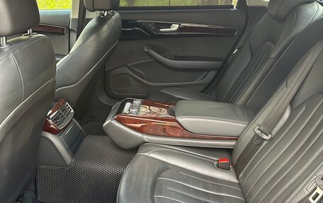 Audi A8, 2011 год, 1 460 000 рублей, 10 фотография
