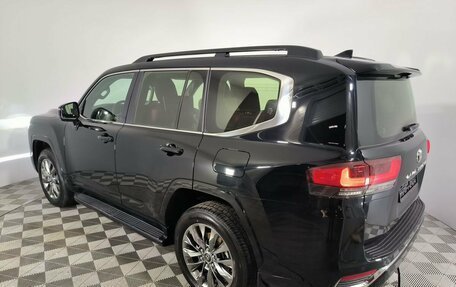 Toyota Land Cruiser, 2024 год, 17 700 000 рублей, 4 фотография
