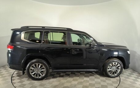 Toyota Land Cruiser, 2024 год, 17 700 000 рублей, 10 фотография