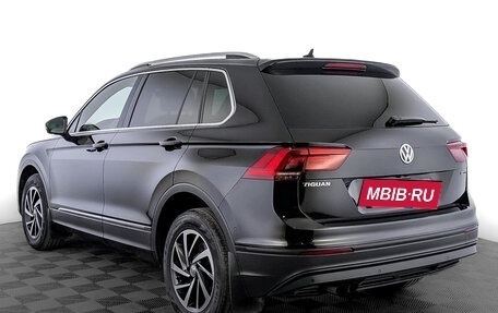 Volkswagen Tiguan II, 2018 год, 2 650 000 рублей, 7 фотография