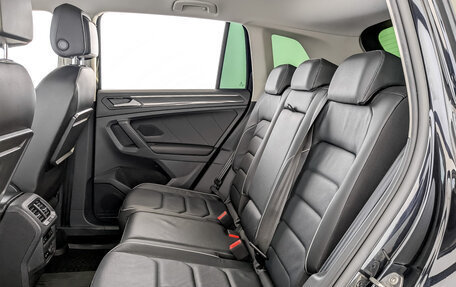 Volkswagen Tiguan II, 2018 год, 2 650 000 рублей, 12 фотография